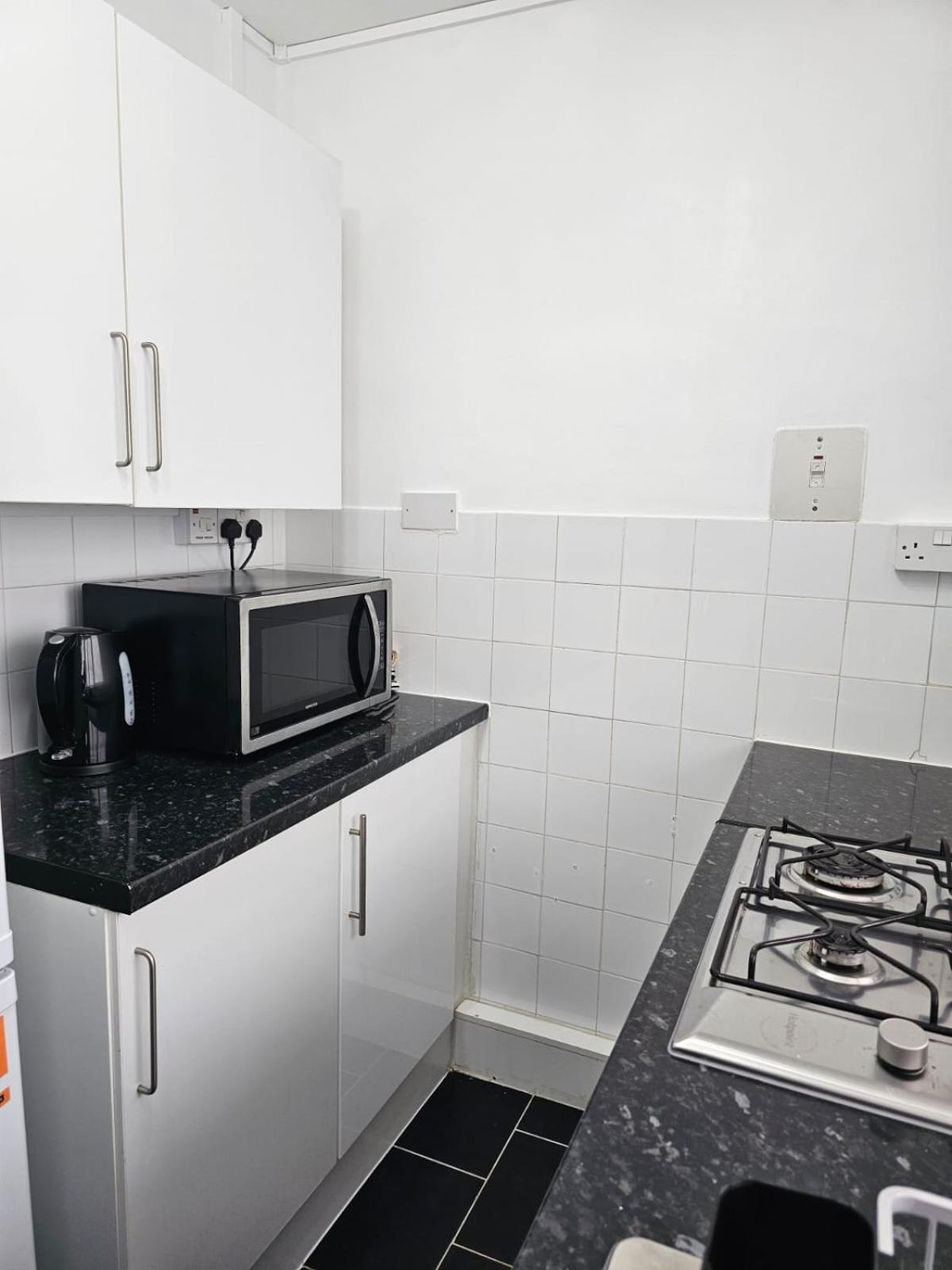 Holiday Apartment Лондон Екстер'єр фото